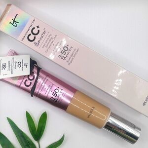 IT Cosmetics CC+ Cream Illumination SPF 50 - Shade Natural Tan